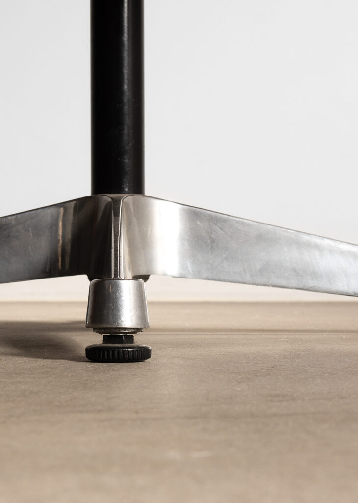 HM Eames Contract Base Table — SODA
